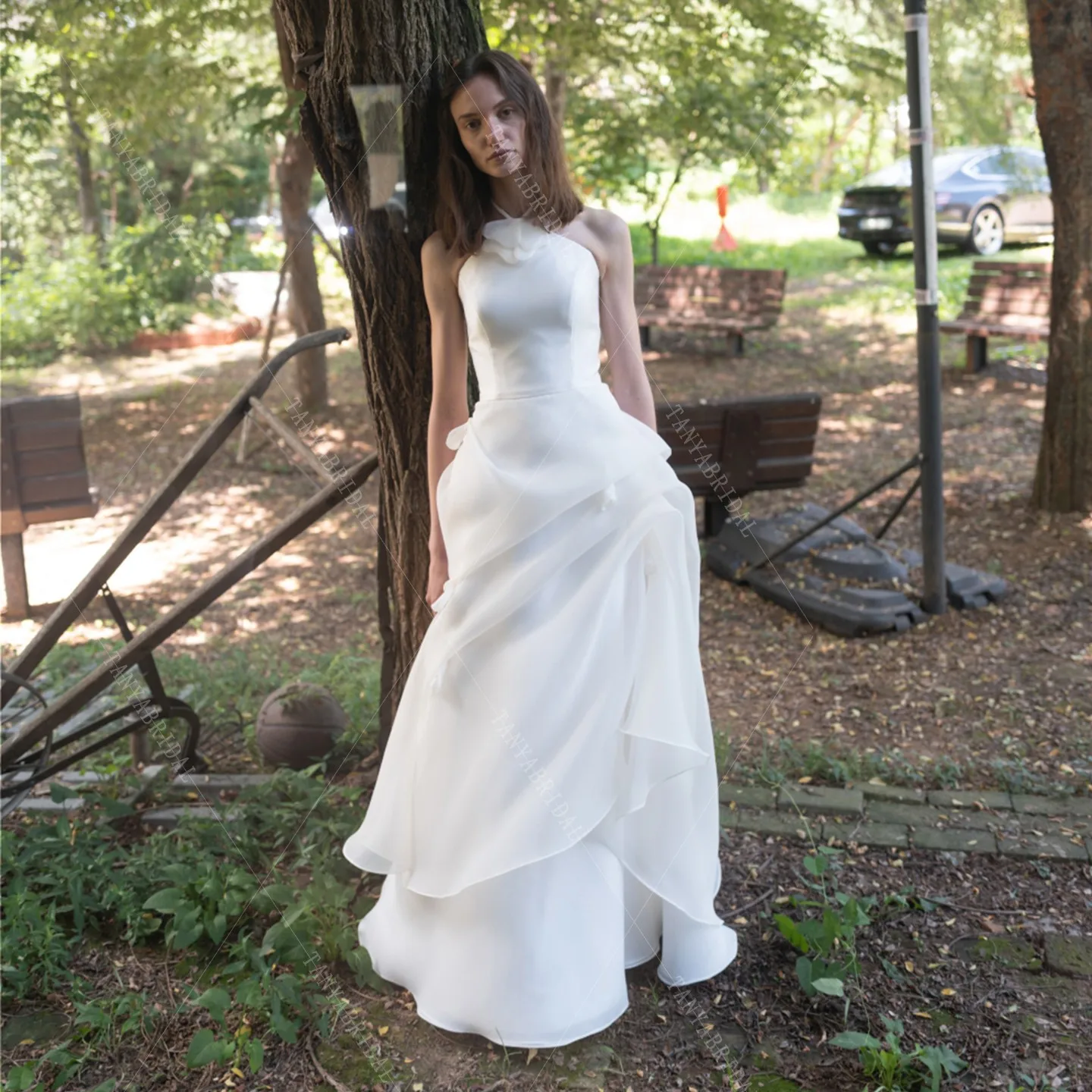 ชุดแต่งงานผ้าออร์แกนซ่าแบบผูกคอ แขนกุด ทรงเอ ยาวถึงพื้น ชุดเจ้าสาวโรแมนติก ชุดแต่งงานกลางแจ้งในสวน ชุดเจ้าสาว G4989