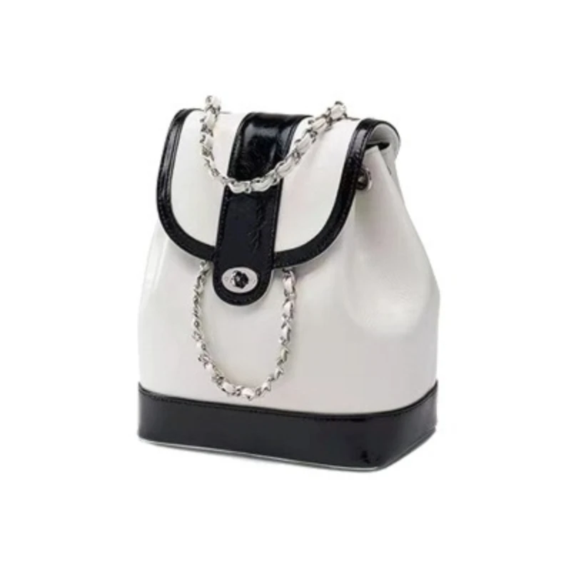 Cardinal Red backpack, a retro and fashionable cowhide versatile chain bag, a single-shoulder crossbody bucket bag