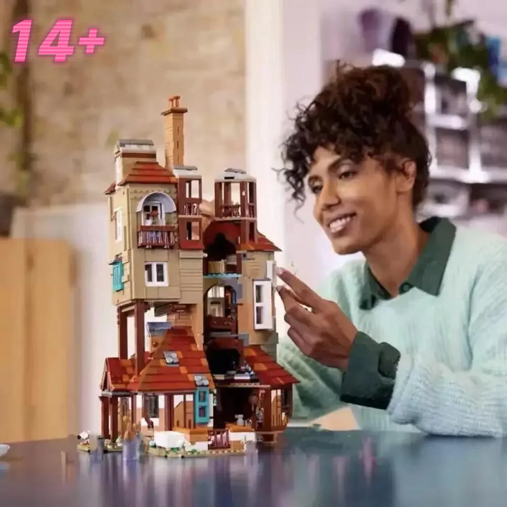 

In Stock 76437 The Burrow Building Blocks Model Kit Bricks 2405PCS For Children Halloween Christmas Birthday DIY Gifts