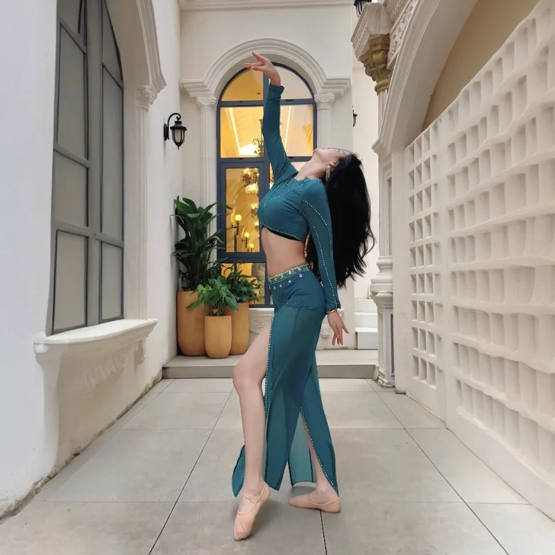 ที่กําหนดเองเครื่องแต่งกายBellydanceหรูหราลึกV-ตาข่ายเจาะร้อนแยกอุตสาหกรรมหนักกางเกงOriental Dance Performance Dress