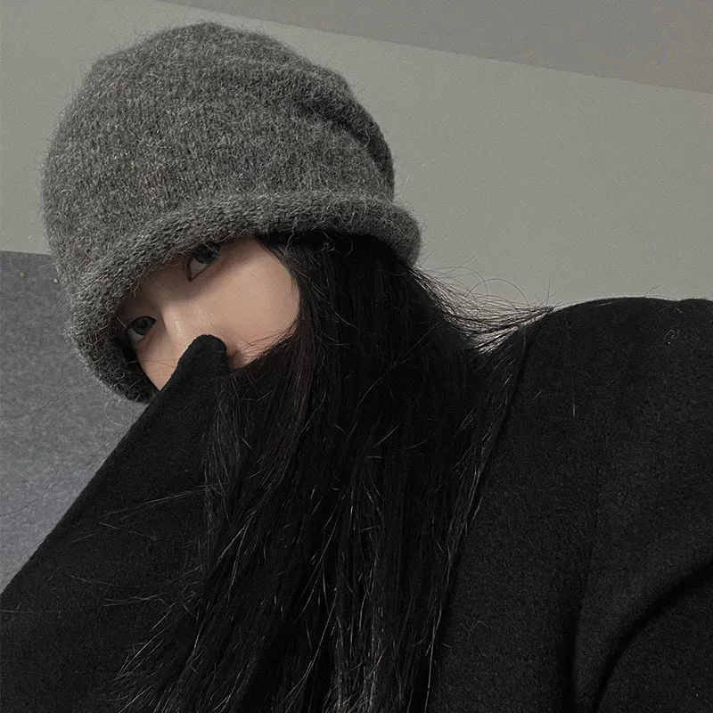 New Popular Unisex Solid Color Wool Cashmere Winter Hat For Woman Edege Curl Cashmere Beanies Female Warm Wool Skullies Gift Cap