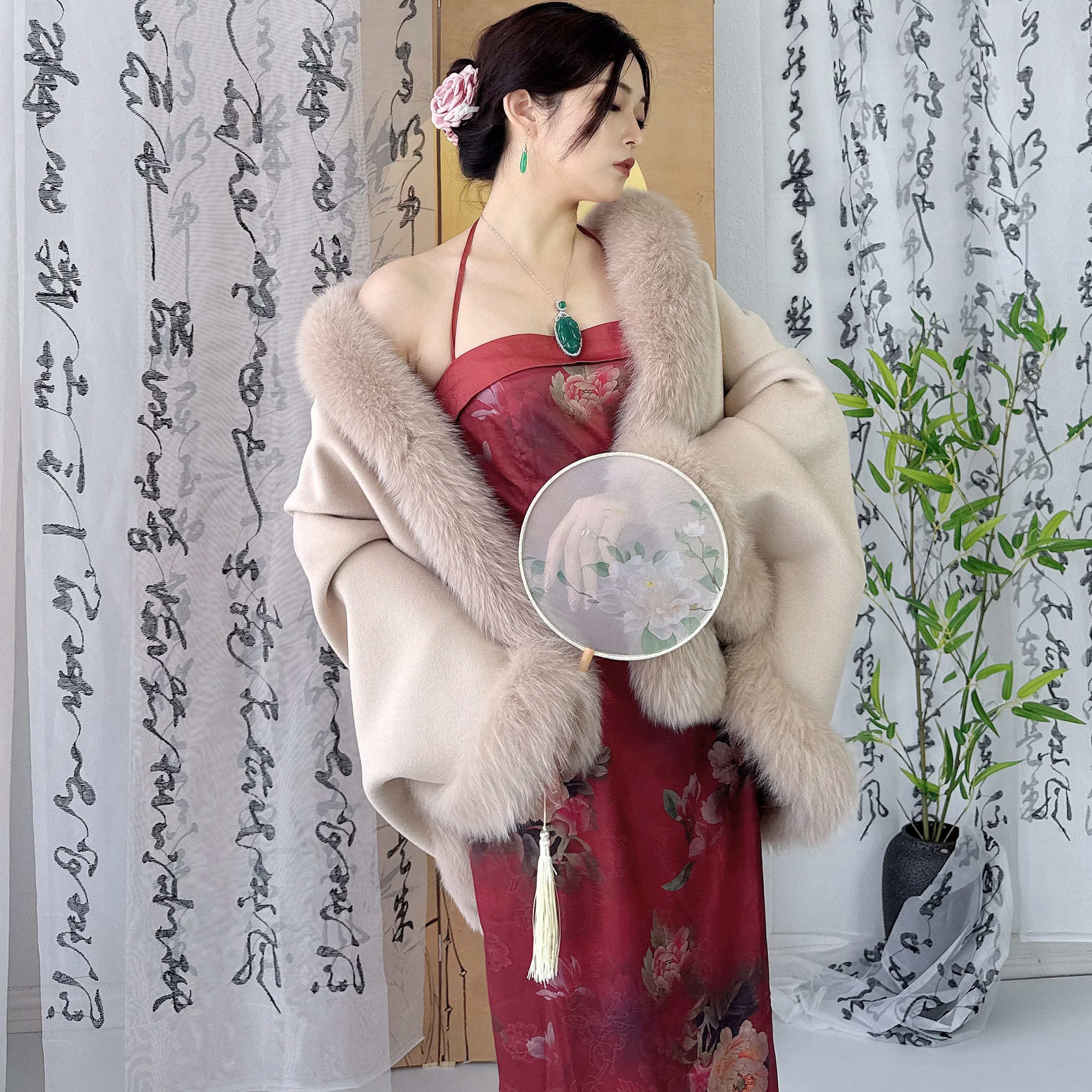 

Women Cashmere Poncho With Real Fox Fur Trimming Shawl Wraps Cape Coat Bridal Jacket Thickened