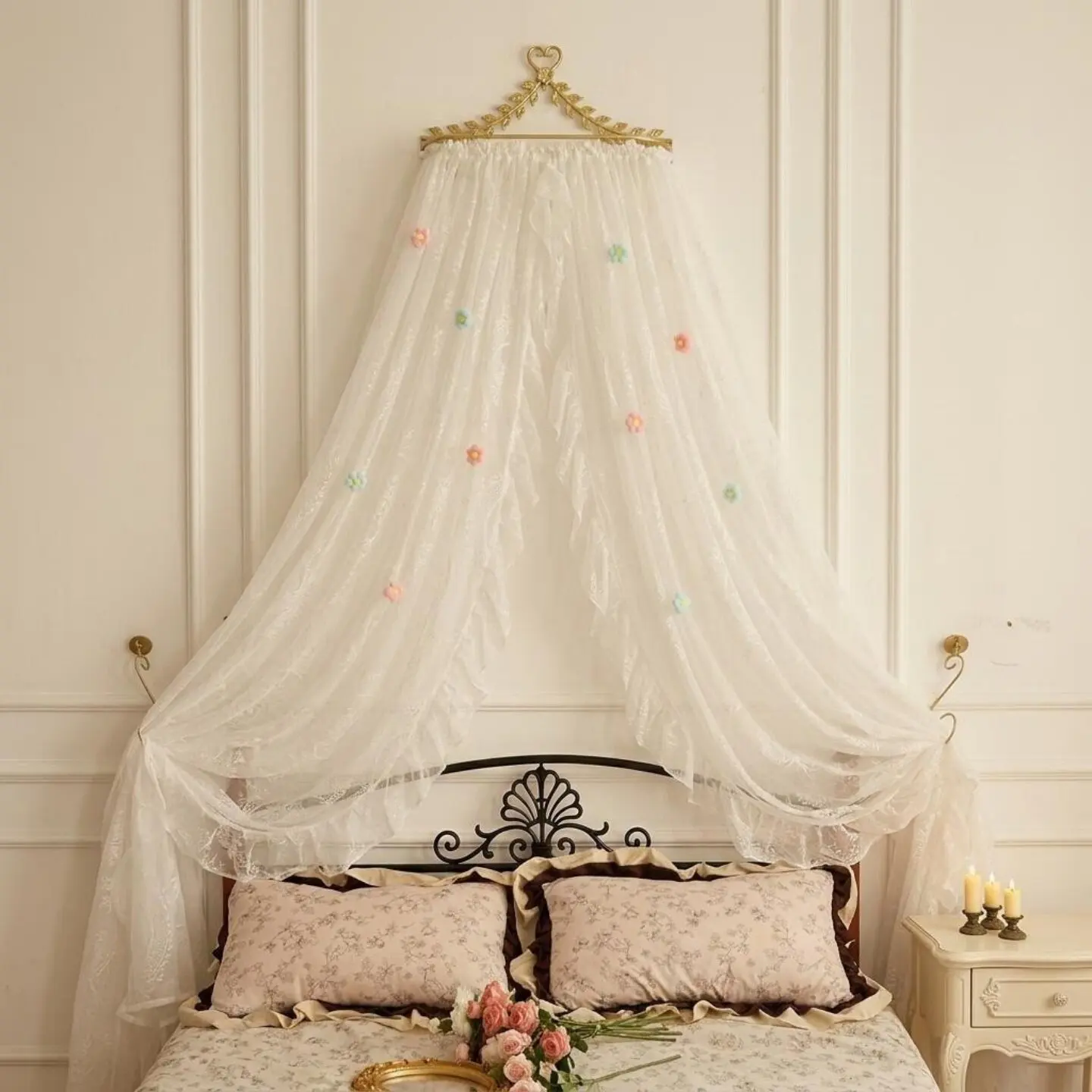 Princess bed mantle bedside decoration lace gauze mantle beautiful romantic new product original French European bedroom