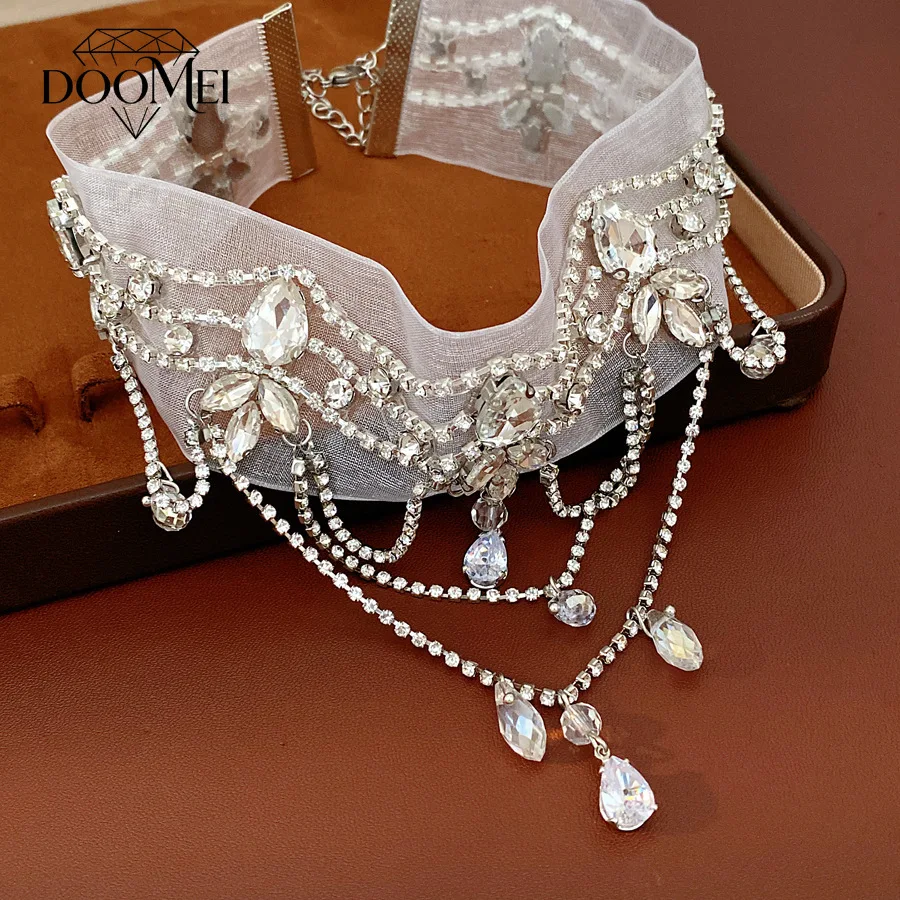 DOO MEI Shiny Crystal Tulle Choker Necklace for Women Teardrop Rhinestone Tassel Necklace Ladies Fashion Wedding Party Jewelry