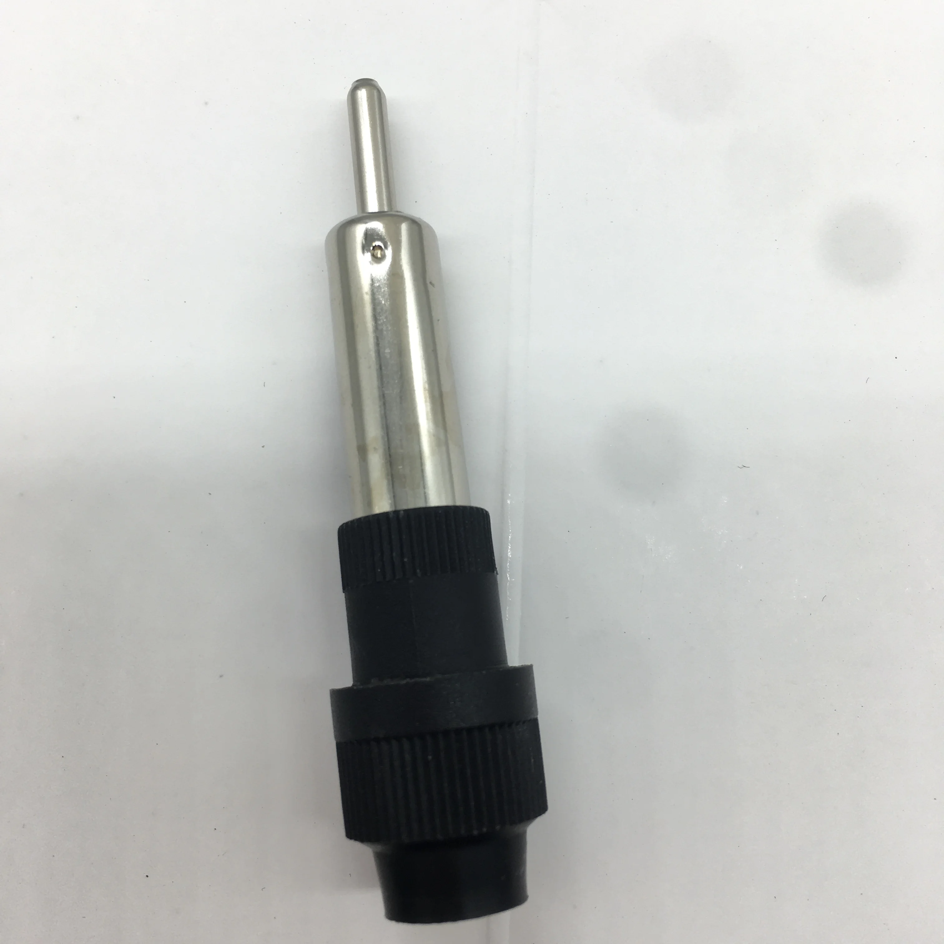 

Адаптер автомобильной радиоантенны с припой