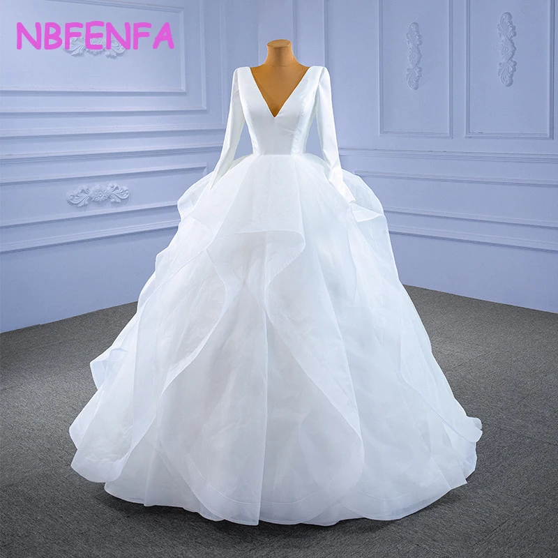 

Luxury Satin Trailing Brides Wedding Dresses 2024 Sexy V Neck Long Sleeve Prom Evening Shooting Dress for Women Formal Occasions