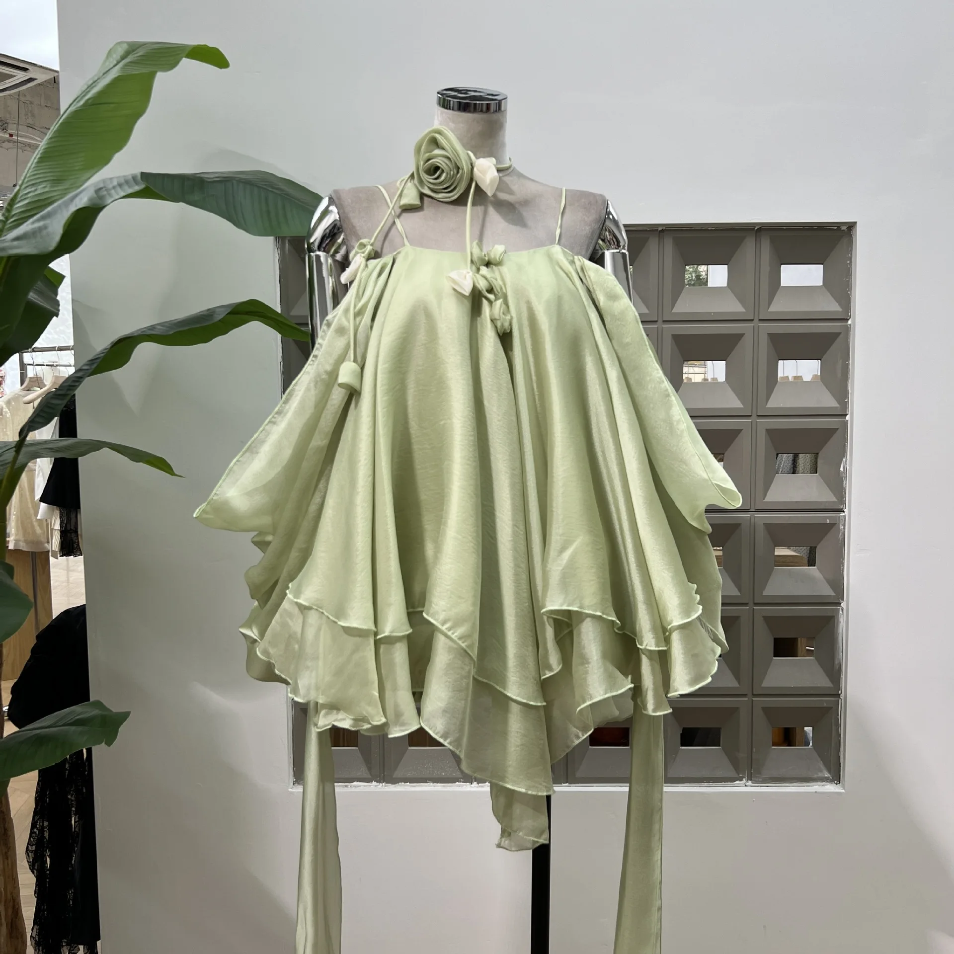 Green Womens Two Pieces Set Sexy Backless Pleated Spaghetti Strap Dress + Shorts Serts 2025 Summer New Casual Holiday Dress Sets