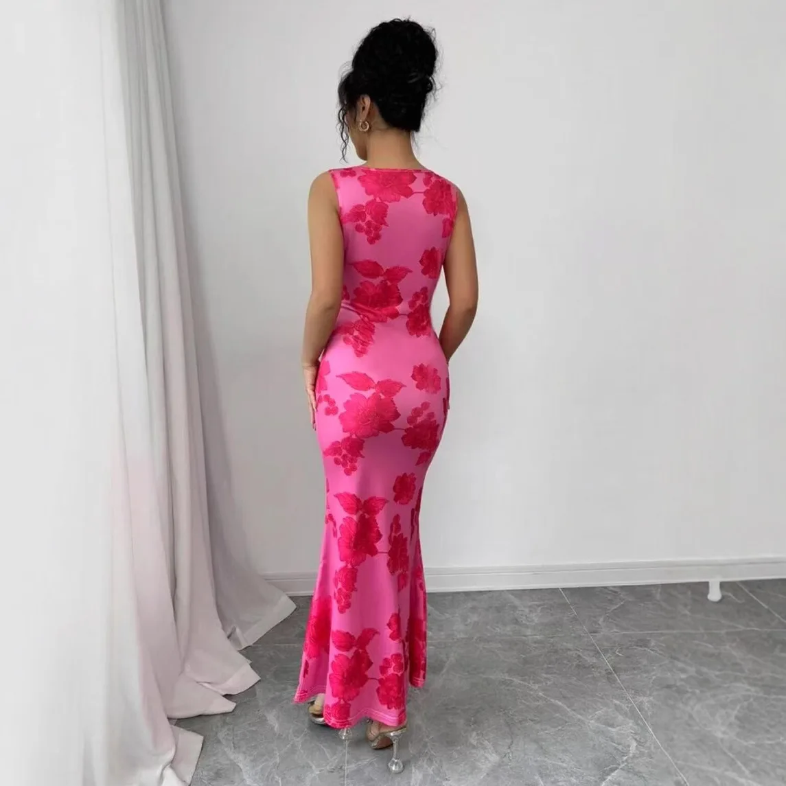 Three Sisters Summer New Fashion Luxury Sexy Holiday Party Prom Woman Clothing Print Sleeveless Round Neck Red Long Dress 2025