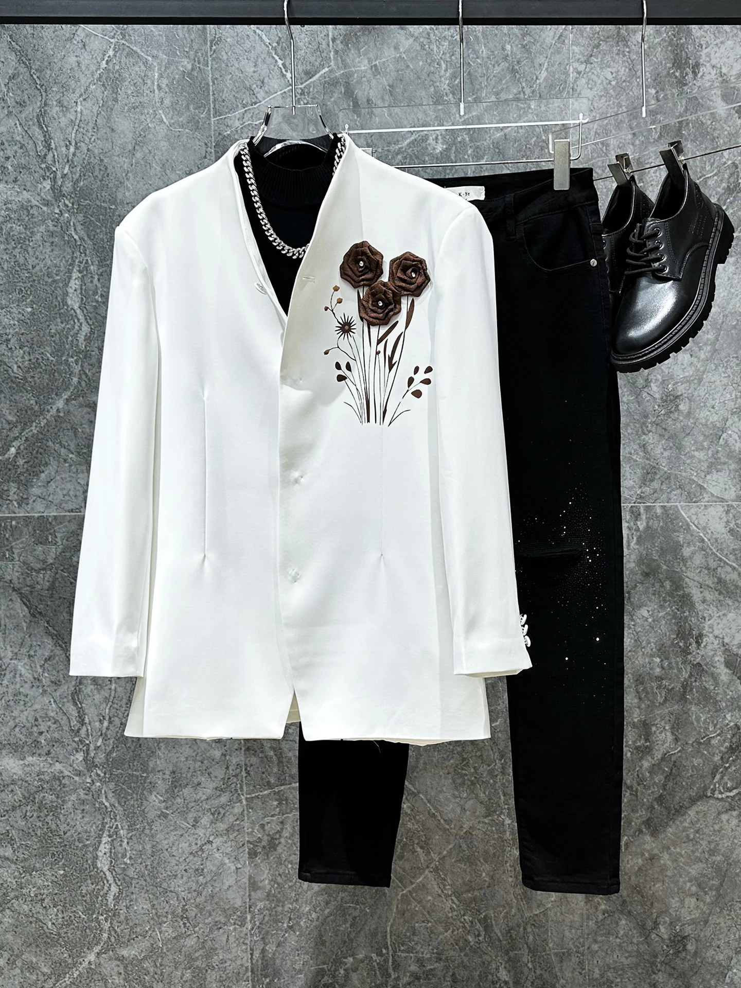 

Ele Rose Embroidery Men's Suit Jaet Trendy Design Casual Wear Spring Autumn Season Long Sve Stand Collar Western Sle