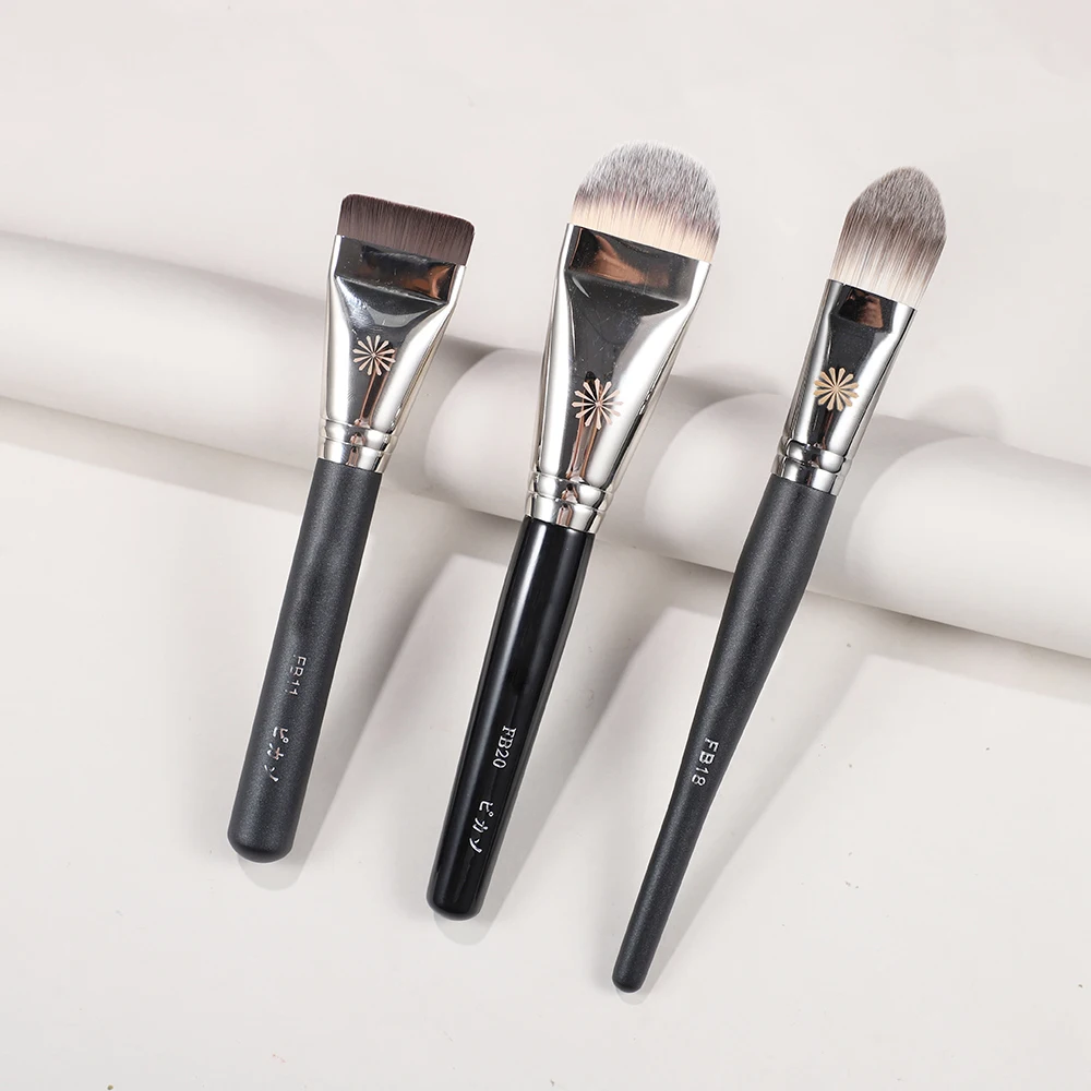 Piccasso Foundation Brushes FB20 Thin Round Makeup Brush FB11 FB18 for Liquid Cream with a Smooth Flawlless Finish