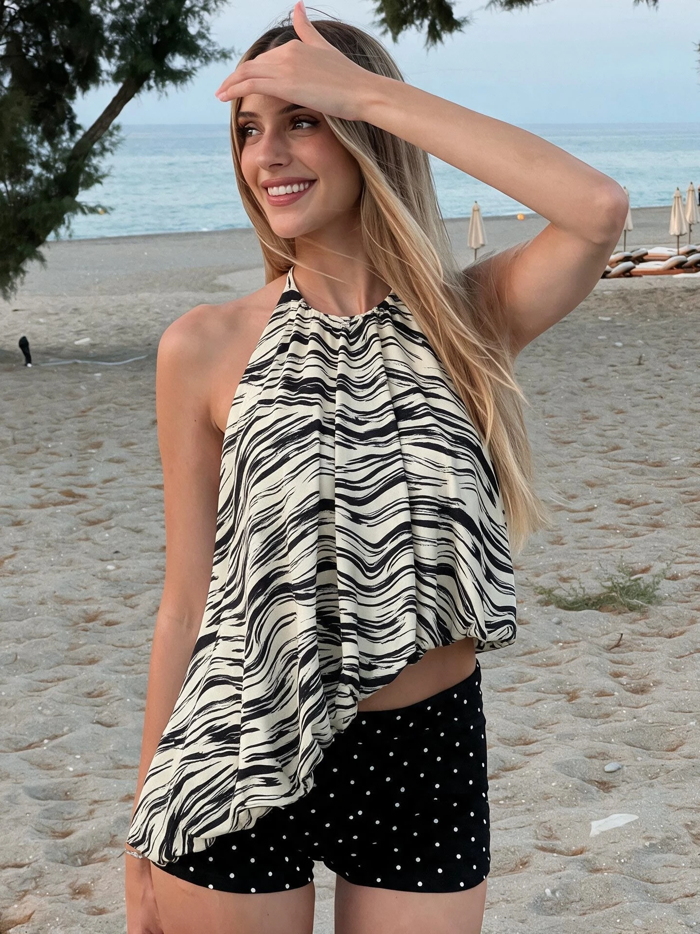 Hugcitar Fashion Striped Print Halter Backless Lace Up Sexy Irregular Crop Tank Top Women Clothes Beach Vacation Club Y2K