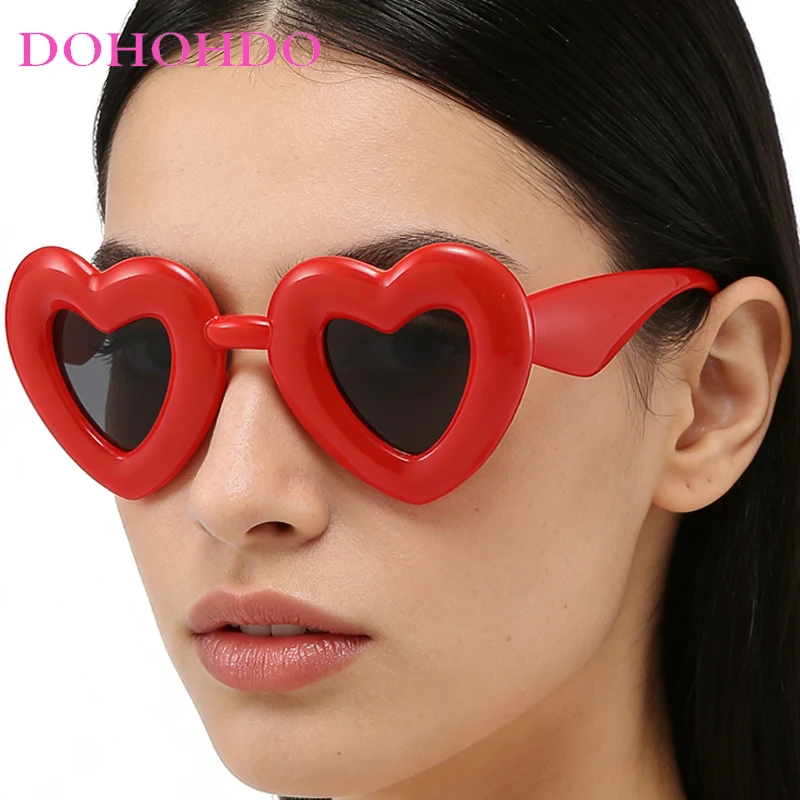 

2025 Y2K Fashion New Heart-Shaped Sunglasses Women Vintage Luxury Brand Designer Candy Color Eyewear Female Party Sun Glasses