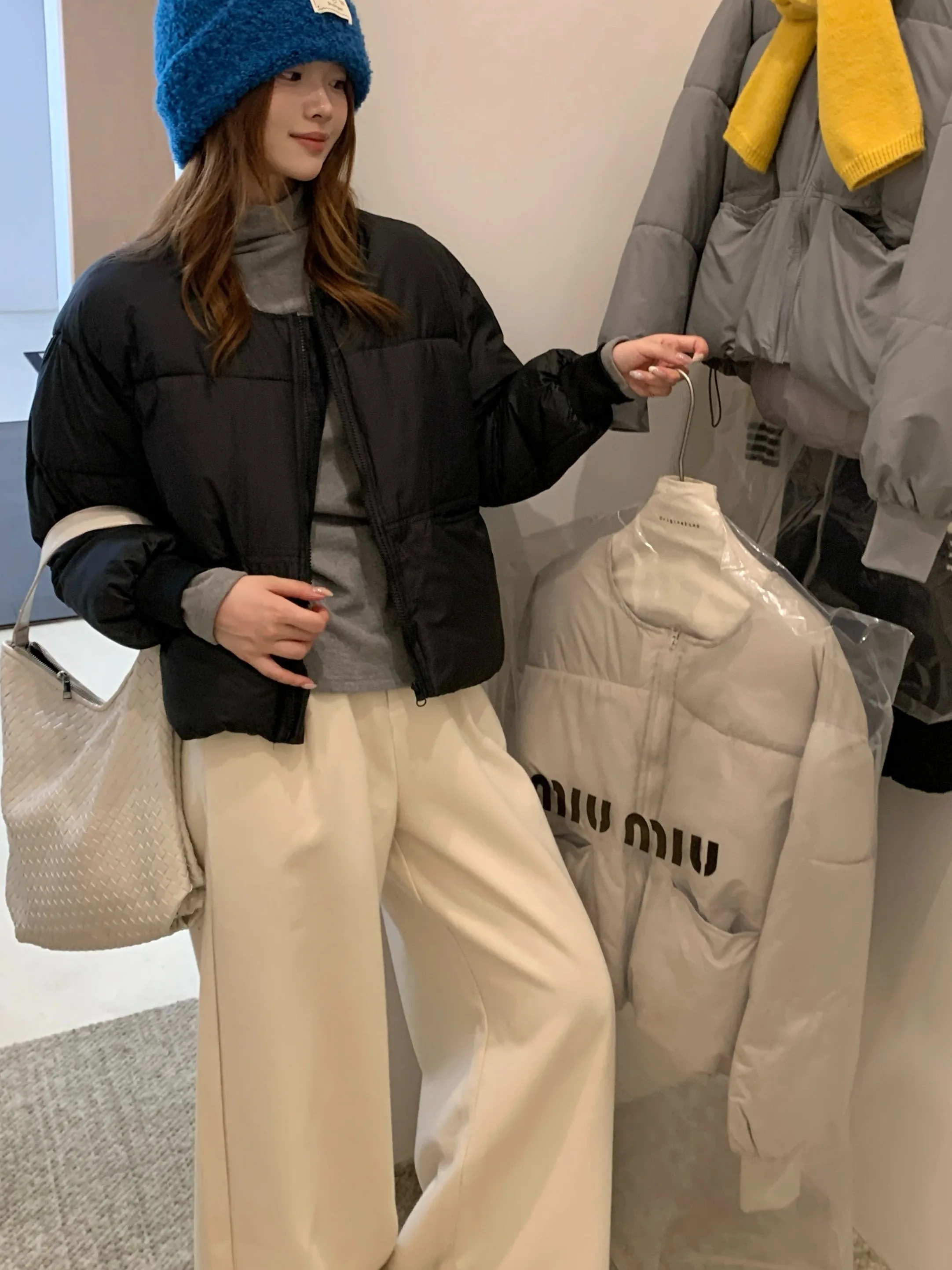 

Корейская утепленная зимняя куртка для женщин, хлопковое пуховое пальто с меховым воротником, прямой крой, на молнии, однотонное