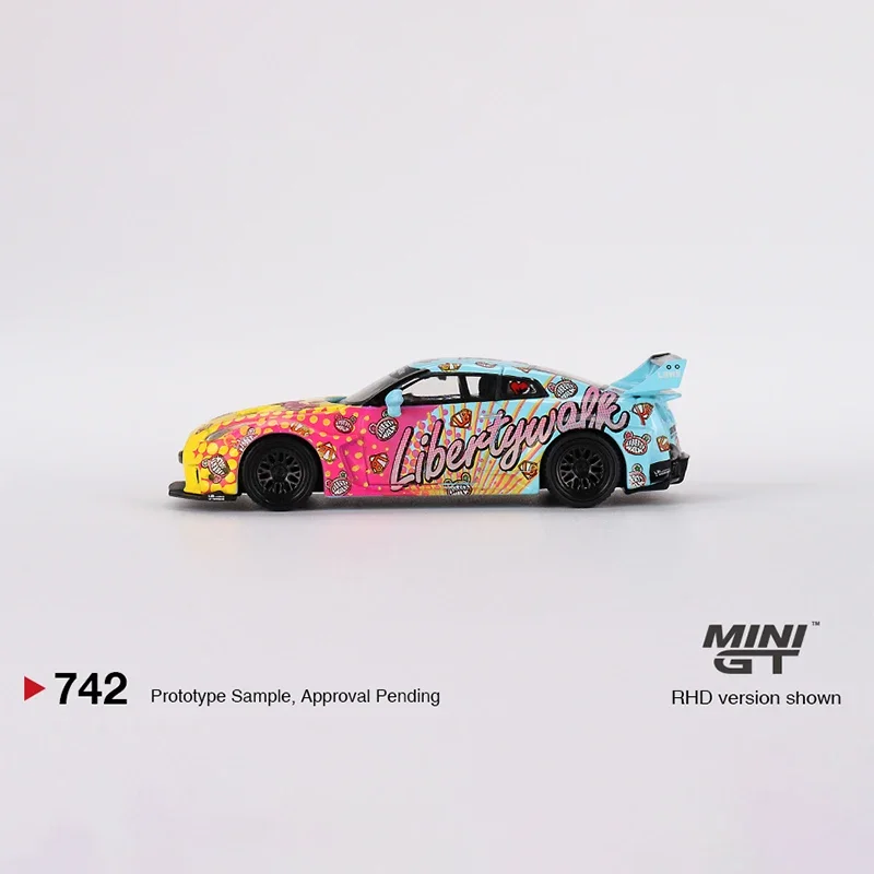 

MINI GT 1:64 LB-Silhouette WORKS GT 35GT-RR Ver.1 LBWK RHD Diecast Model Carmini gt