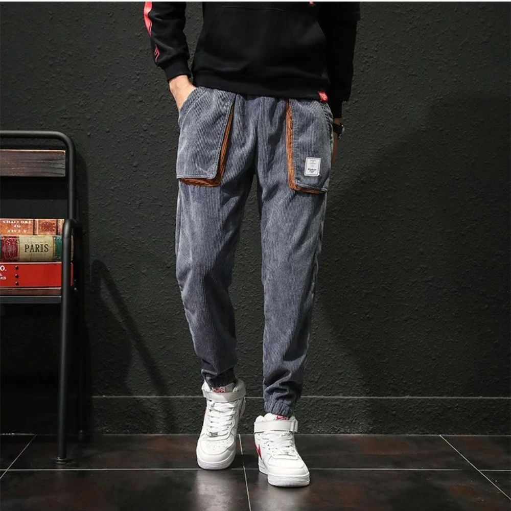 Herbst neue lässige lose Cord einfarbige Hosen Mann Taschen alle passen Mode männliche Hosen Streetwear Kleidung Overalls Männer