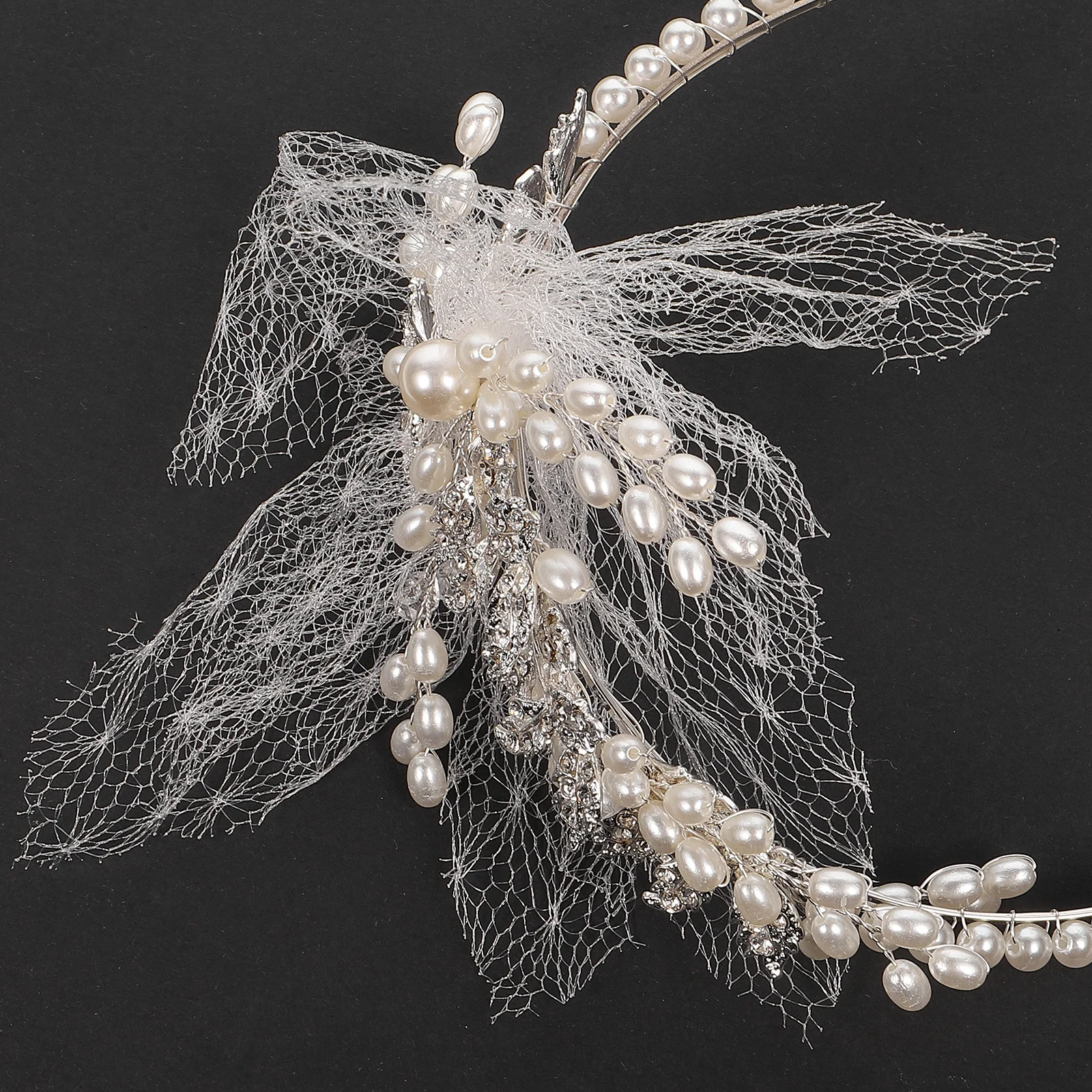 

Жемчужная свадебная повязка на голову, элегантная повязка для волос с кристаллами, свадебный головной убор, аксессуары для волос невесты, романтическая свадебная повязка на голову