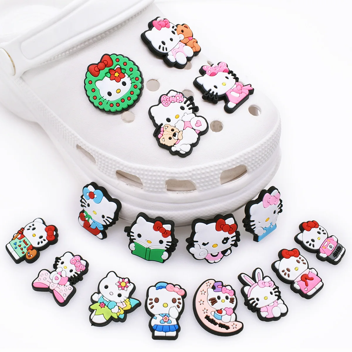 27-200pcs Mesuca Hello Kitty Shoe Charms Cartoon Shoe Buckles DIY Decorations for Sandals & Beach Bags Fashion PVC Accessories