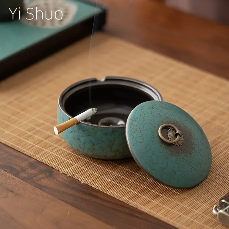 

Chunlan Kiln Baked Ashtray with Lid Retro Japanese Style Home Living Room Office Large Ceramic Ashtray Prevent Fly Ash Ashtrays