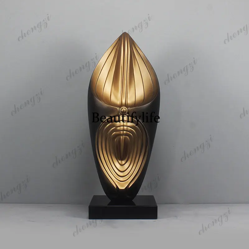 Sculpture ornaments Abstract art ornaments Modern light luxury soft ornaments Living room TV cabinet