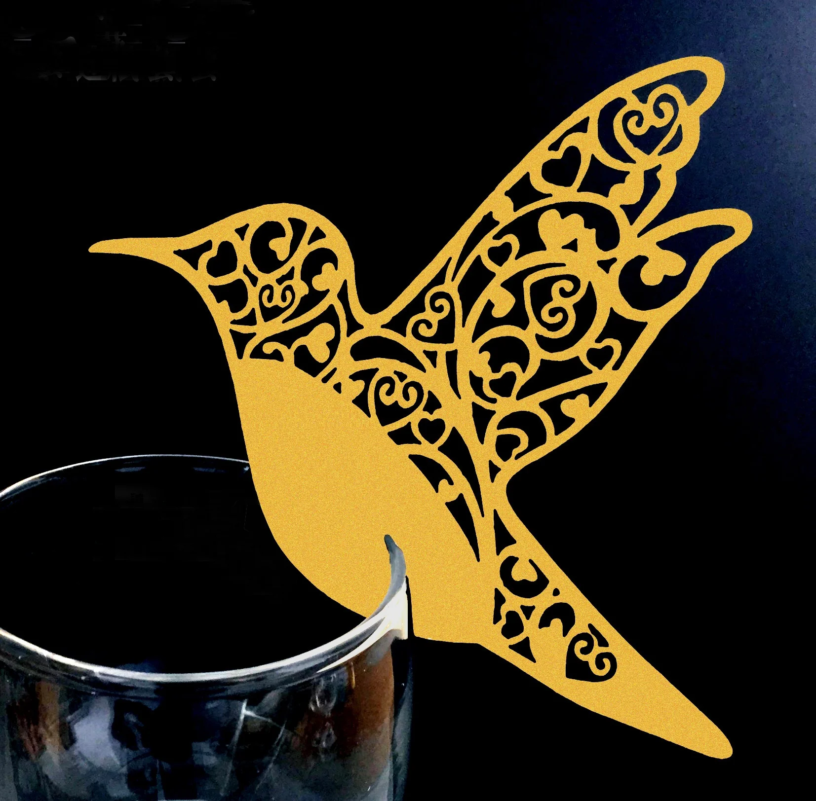 عرس الجدول اسم مكان بطاقات ، النبيذ الزجاج ، الطنان الطيور ، ديكور الحفلات ، 50 قطعة لكل حزمة