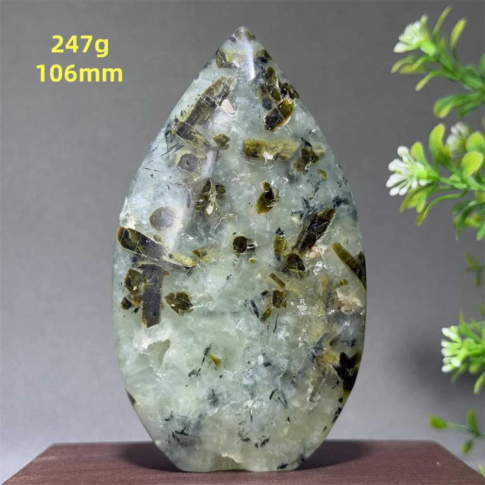Natural Green Grape Tourmaline Agate Mineral Free Form Torch  Meditation Witchcraft Treatment Energy Collection Home Decoration