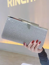 Pochette con strass glitterati per donna borsa a tracolla in cristallo per borsa da sera in argento di lusso per damigella d'onore