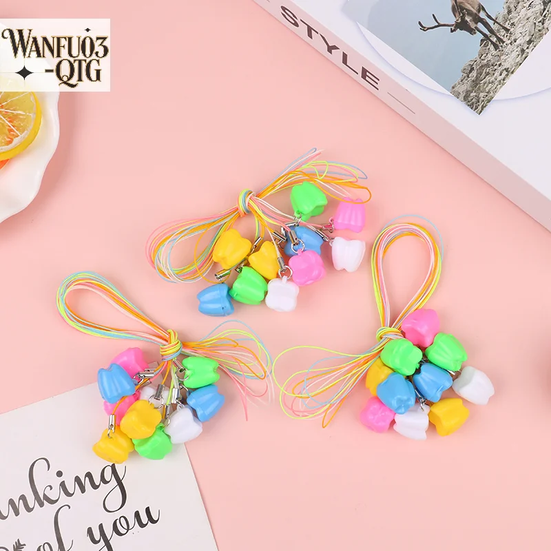 

50 шт., коробка для детских зубов в форме зуба, коробки для хранения молочных зубов, органайзер для детских лиственных зубов, контейнер для детского сувенира, подарочная коробка