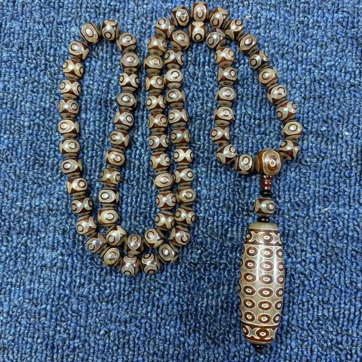 Tibetan Dzi Bead Mala Necklace Multi-Eye Pattern Agate Prayer Beads Vintage Spiritual Amulet Jewelry For Men Women