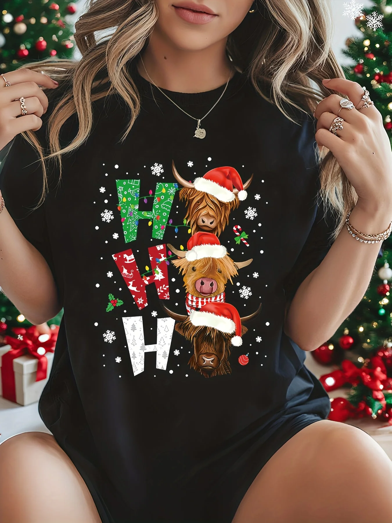 Unisex Christmas Highland Cow Santa Hat Print T Shirt Ho Ho Ho Letter Graphic Casual Soft Short Sleeve Winter Holiday Tee