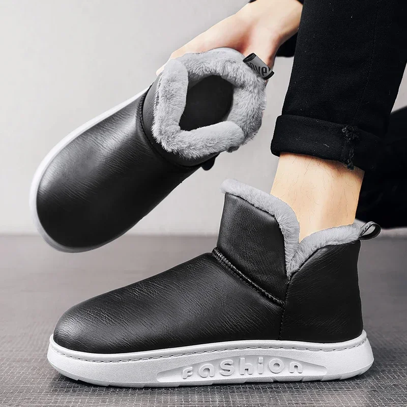 Winter Men's Keep Warm Plus Velvet Snow Boots New Round Toe Platform Cotton Shoes for Men Outdoor Light Slip on Casual Shoes