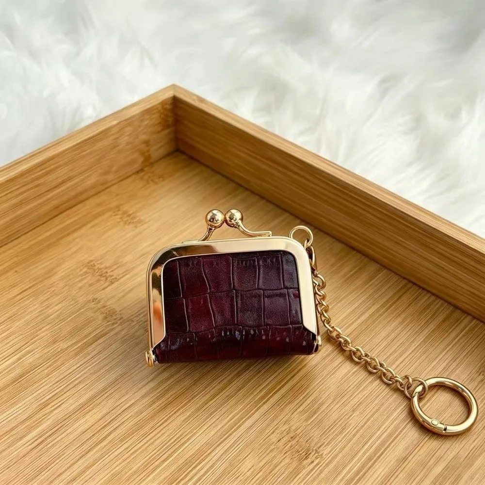 PU Leather Kiss Lock Coin Purse Portable Detachable Chain Jewelry Storage Pouch Small Embossed Keychain Change Wallet Christmas