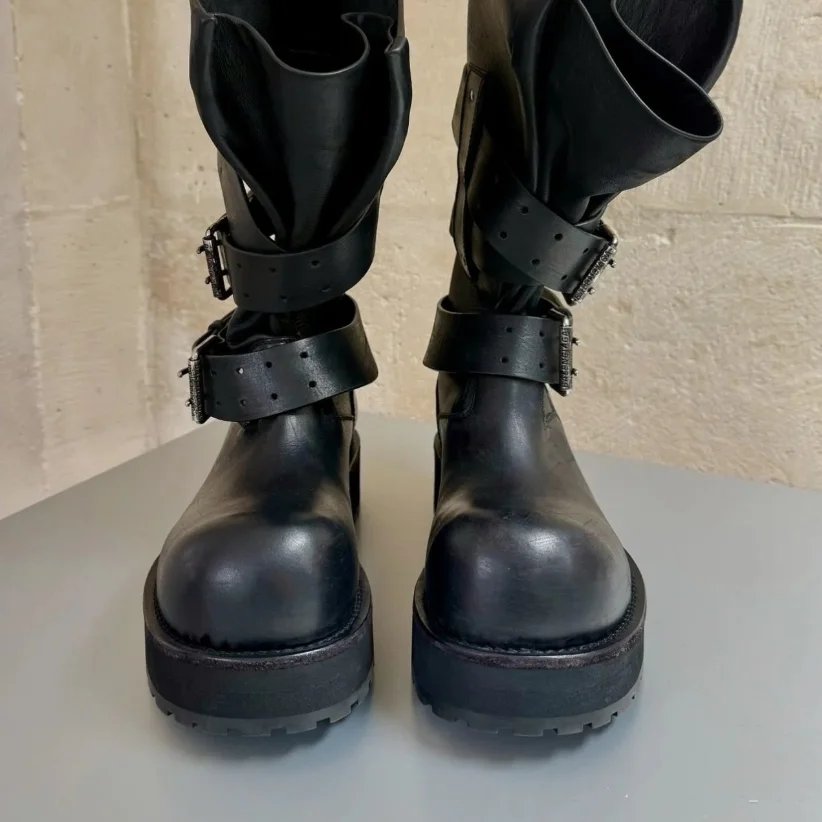 

Black Buckle Decor Round Toe Boots Matte Leather Chunky High Heels High Heel Shoes for Women Heels 2025 New Zapatos Para Mujere