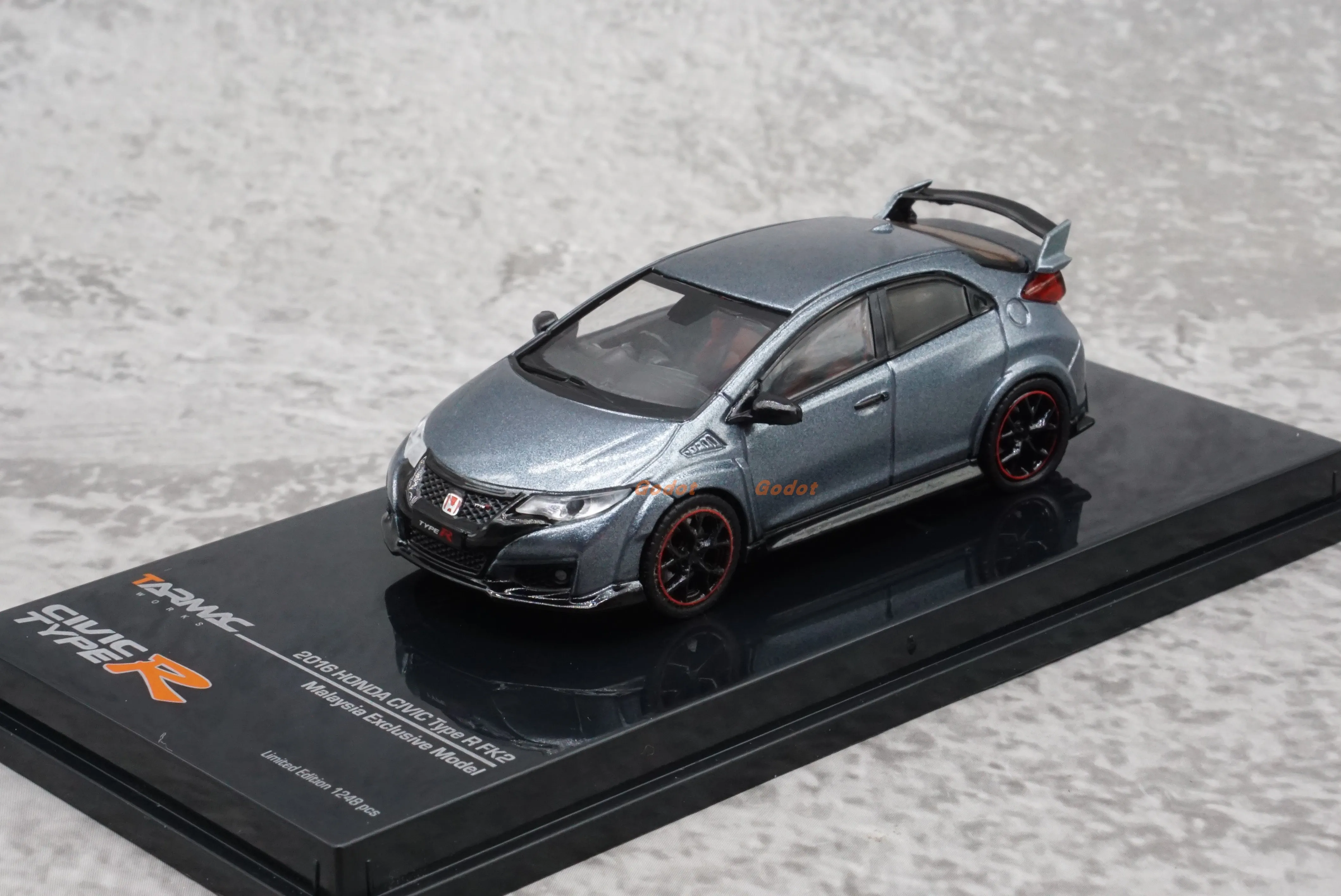 1:64 Scale Diecast Alloy Civic CIVIC FK2 Toys Cars Model Classic Nostalgia Adult Collectible Souvenir Gifts Static Display