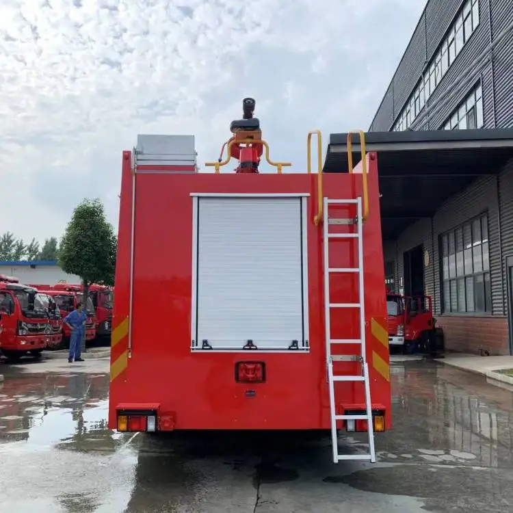 Japan Brand Rescue Special Fire Truck with Water Tank Fire Fighting  Truck China Fire Truck