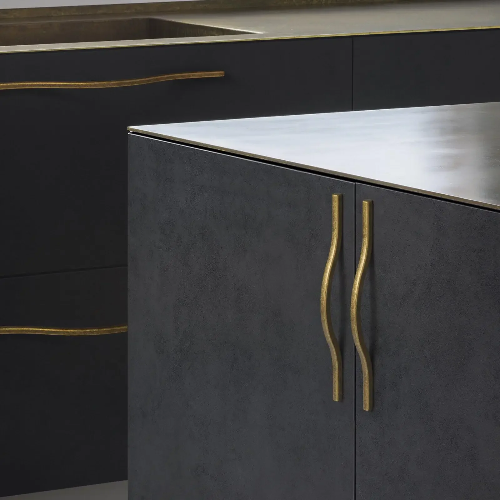 Goo-Ki Low Profile Antique Brass Cabinet Pulls Double Hole Centers(11.4''/12.6'') Zinc Alloy Handle for Drawer Cupboard Wardrobe