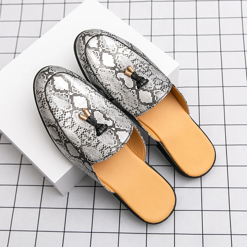 2025 Leather Snake Men's Half Shoes for Men Party Shoes Casual Designer Shoes Fashion Loafers Luxury Black Slippers New Summer