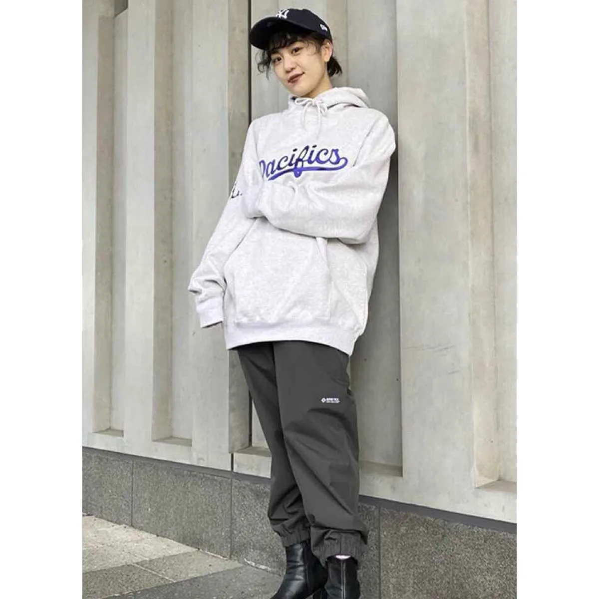 Japan Style Outdoor Functional Waterproof Embroidered Men's and Women's Casual Sports Pants