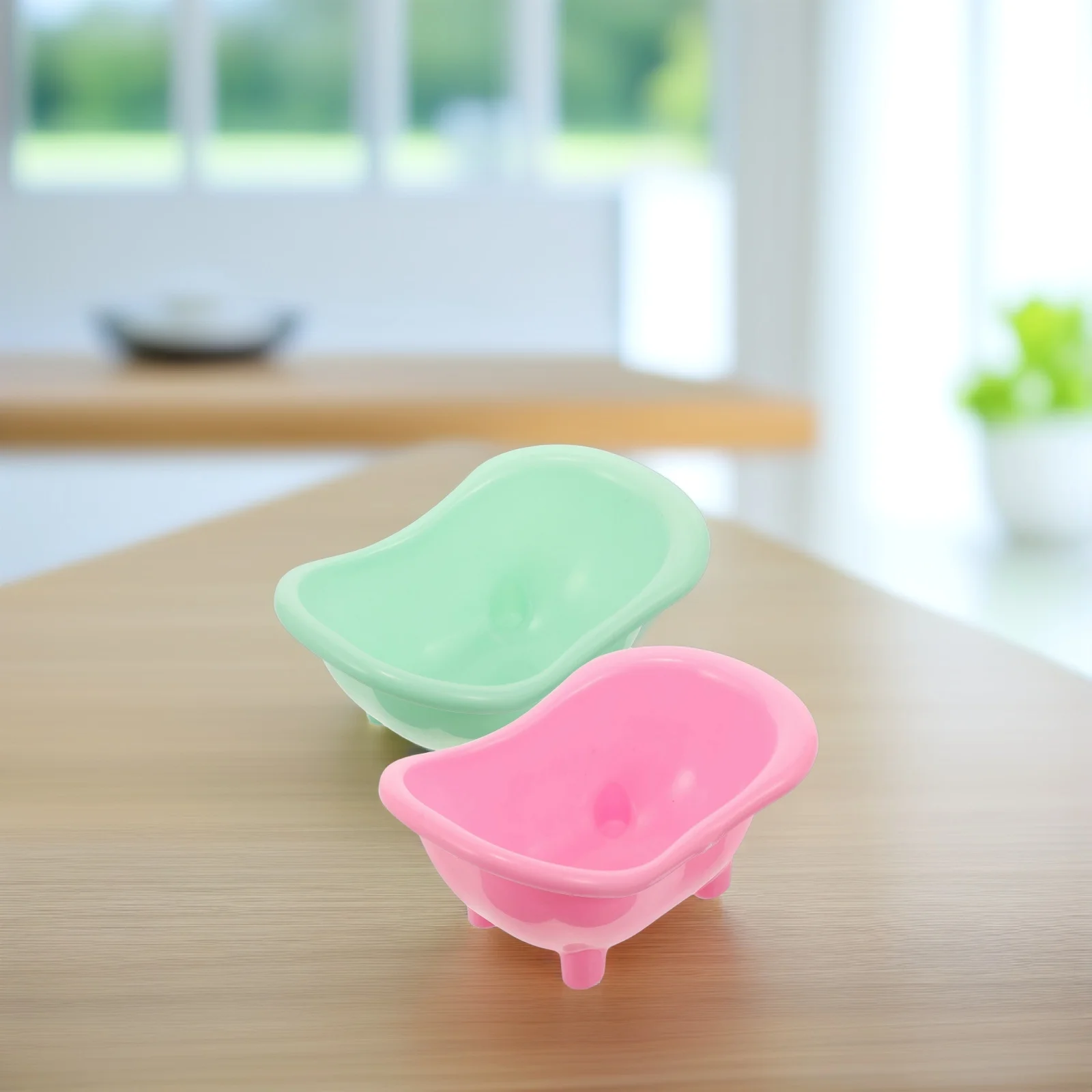 

2Pcs Bird Bathtub Plastic Sturdy Parrot Bath for Cage Small Bird Showering Basin Parrot Cage Bathing Tub Parakeet Bath Box