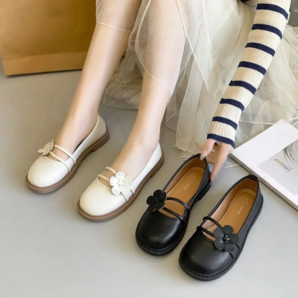 

Retro Flower Mary Jane Shoes PU Leather Anti-slip Round Toe Flat Shoes Low-heel British French Style Single Shoes Women