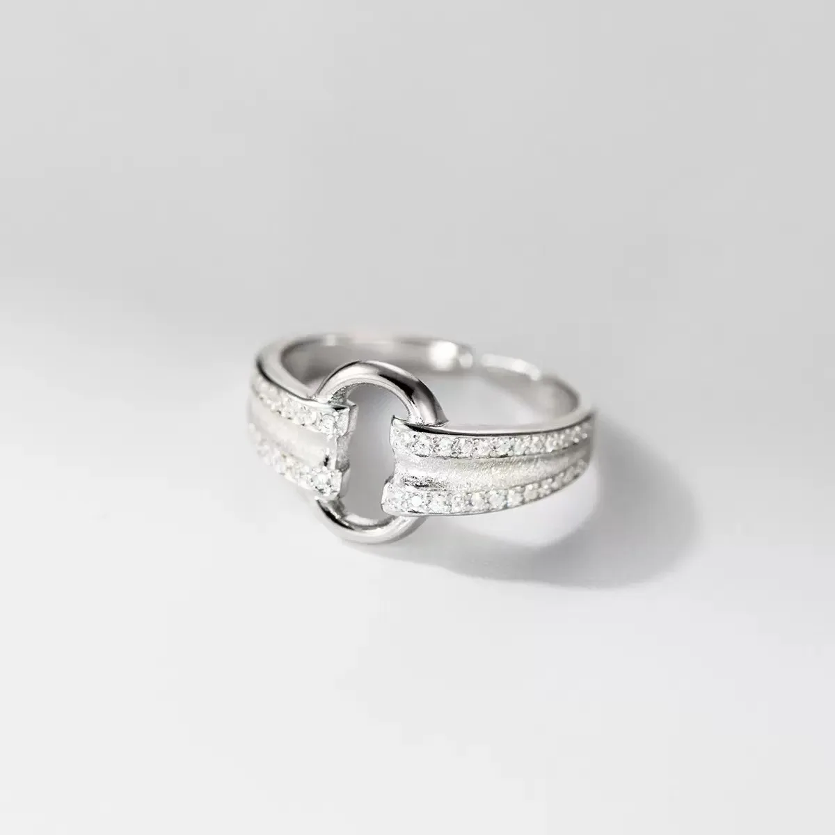 Women's Jewelry 925 Sterling Silver Zircon Round Rings Couple Elegant Party Vintage Accessories Argent 925 Prevent Allergy