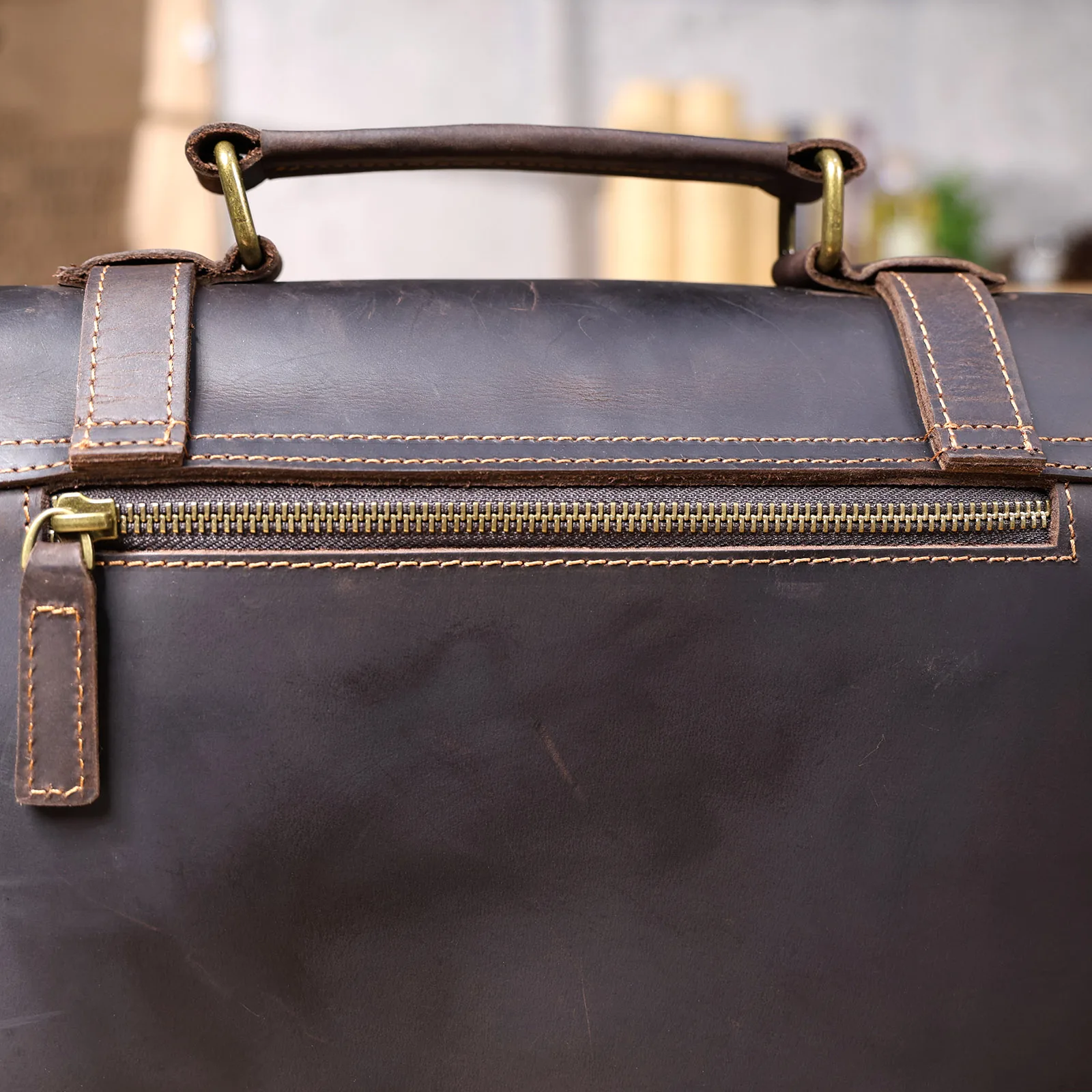 Vintage handgefertigte Aktentasche aus Crazy-Horse-Leder für Herren, echte Leder-Umhängetasche, Dual-Use-Laptop-Rucksack – Detail 21