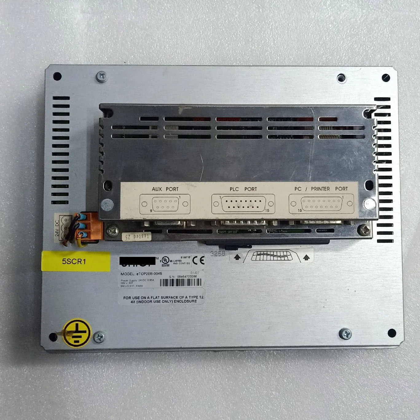 ETOP20B-0045 touchscreen