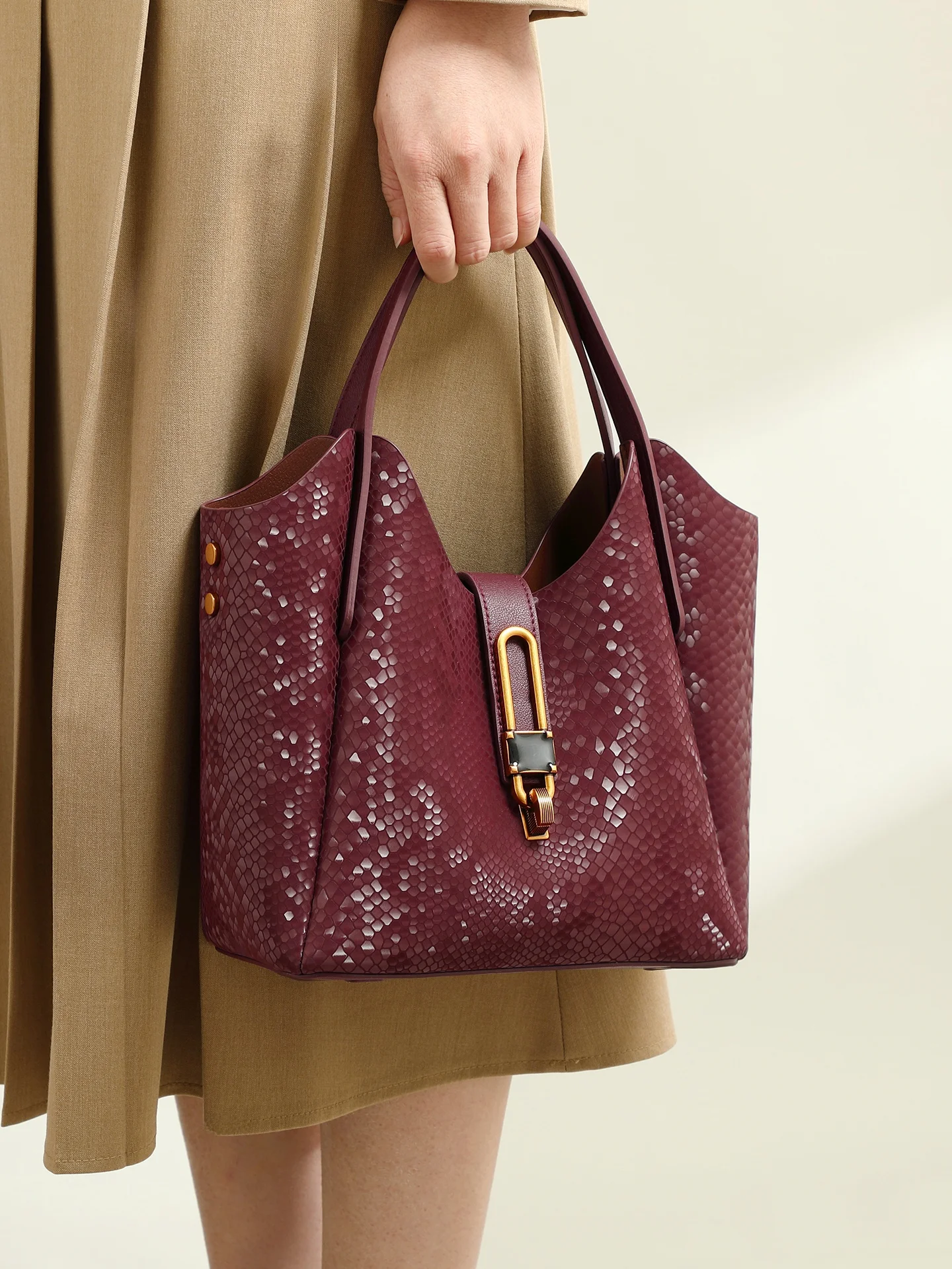 sac-a-main-retro-pour-femme-sac-de-maman-sensation-de-luxe-sac-seau-a-sequins-effet-peau-de-serpent-nouveau-sac-seau-2026-sac-pour-maman