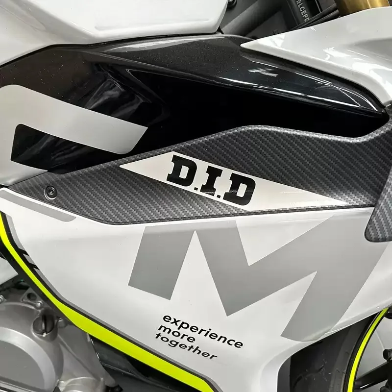 Picture 3: For CFMOTO Original 250SR-FUN Front Panel Upper Deco Plate CF250-6 L&R Side Guard Decorative Panel Motorcycle Original Parts