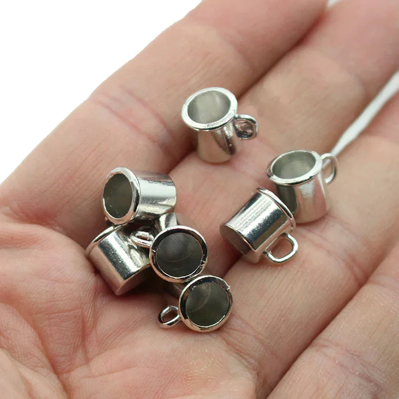 2 個ドールハウスミニチュアシミュレーション合金カップモデル家具アクセサリードールハウスの装飾子供のふり遊びおもちゃ