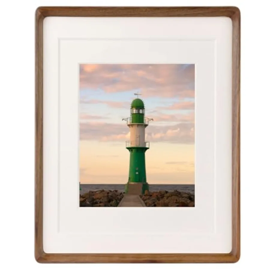 

Фоторамка из натурального дерева (1 шт.) с подложкой или без, из массива орехового дерева, с плексигласом, настольная