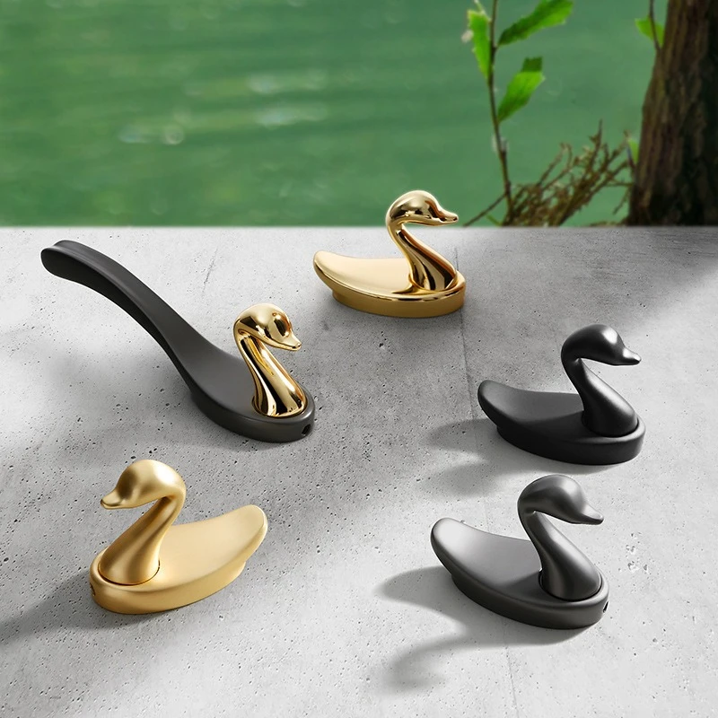 1 PC Swan Shaped Wall Mounted Hooks for Hanging Towel Bags Keys Racks Home Decor Coat Hook Creative Colorful Clothes Hangers
