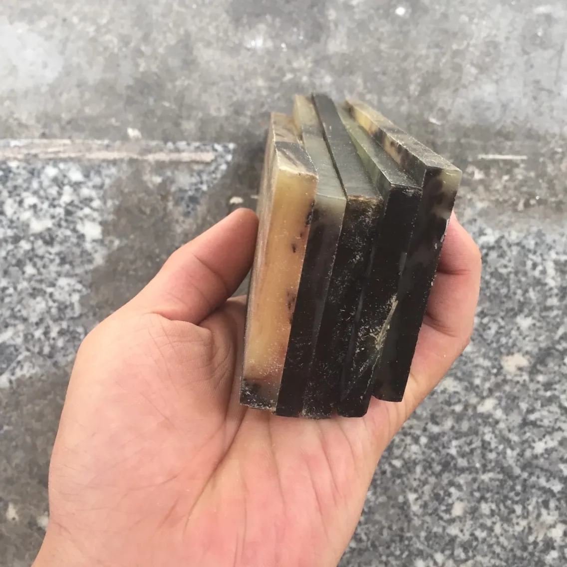 1 قطعة زهرة الأغنام الطبيعية القرن ورقة سكين الفراغات لوحة الموازين مقبض المواد DIY بها بنفسك النقش ، لوحة المسبح