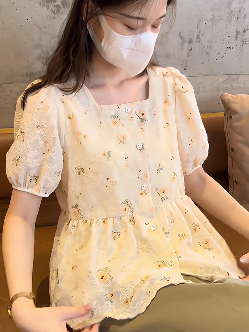 

Floral Lace irt Women's Faion Summer New Sle Small Size Anti-Aging Square Collar Bubble Sve Commute Sle Chinese Made