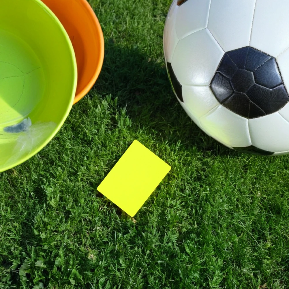 

5 set Soccer Referee Cards Red Yellow Warning Cards Professional Football Penalty Tools Pvc Lightweight Water Resistant Portable